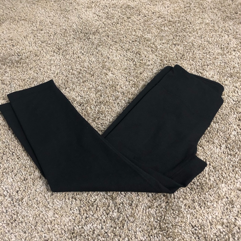 Cropped Black Leggings